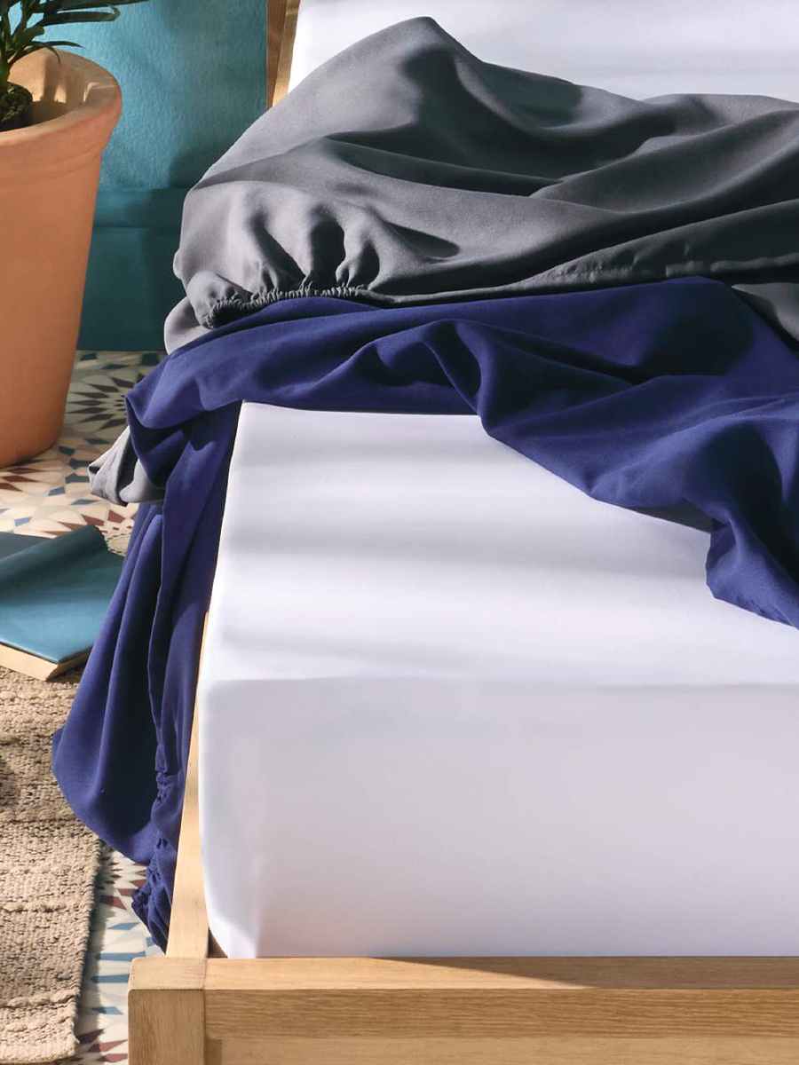 White Sb Super Soft Fitted Sheet