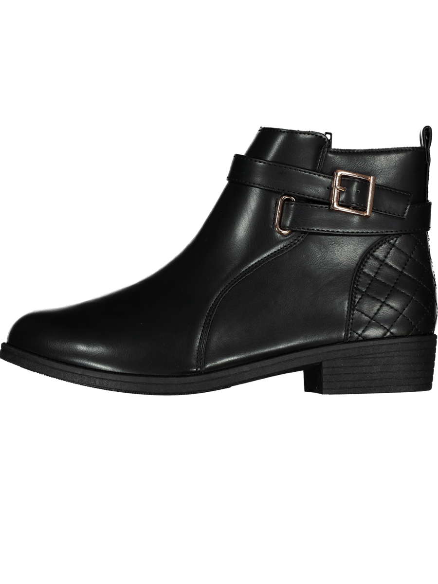 Short Black Boot