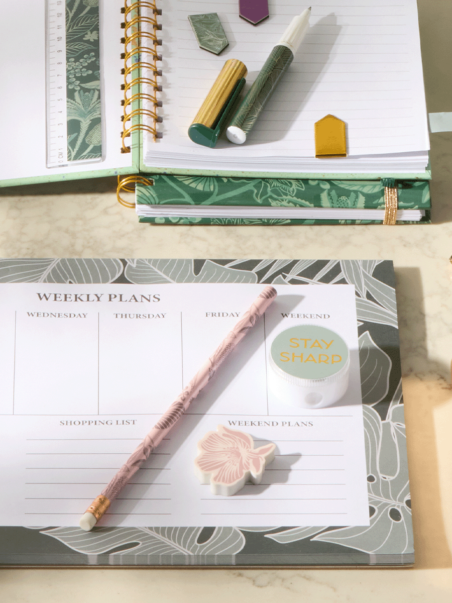 A4 Weekly Planner 50 Sheets Plantopia