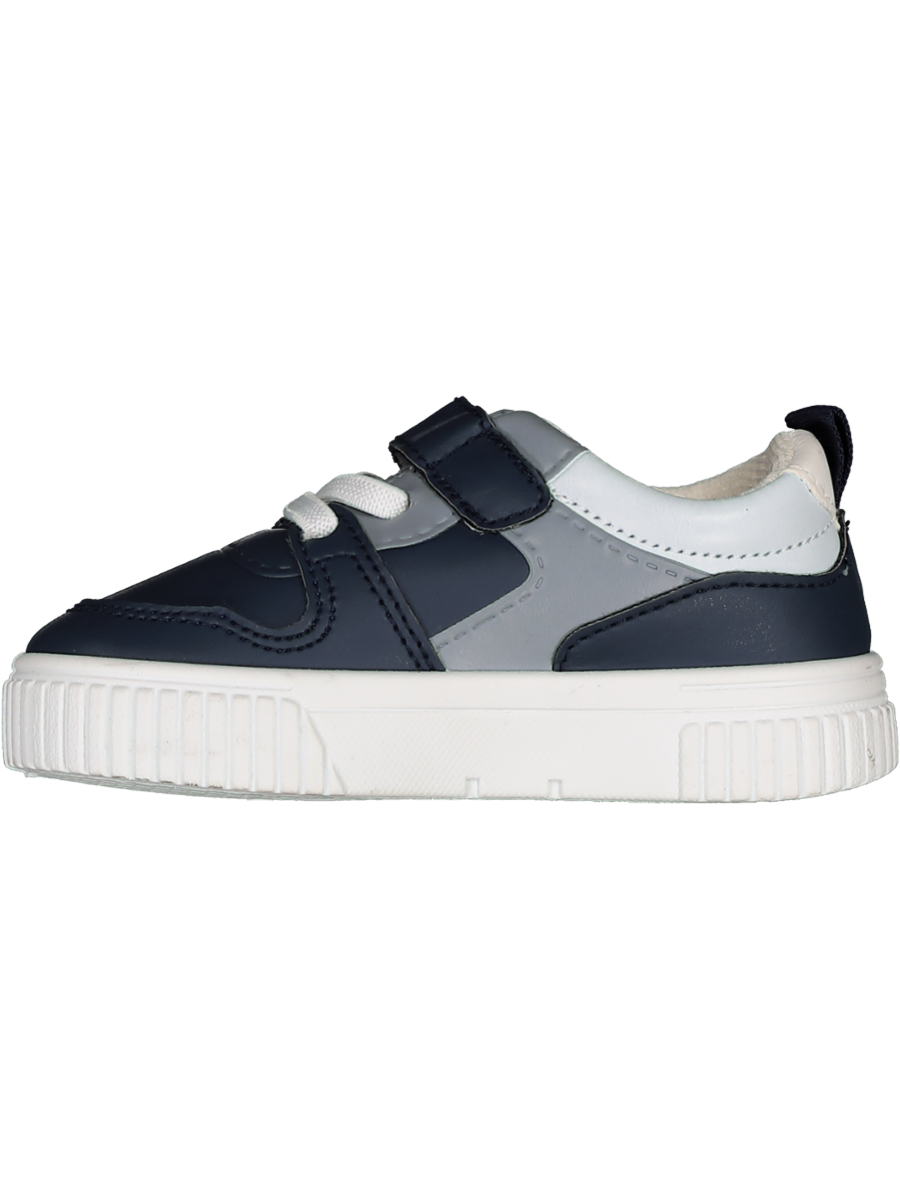 Low-Top Navy Sneaker