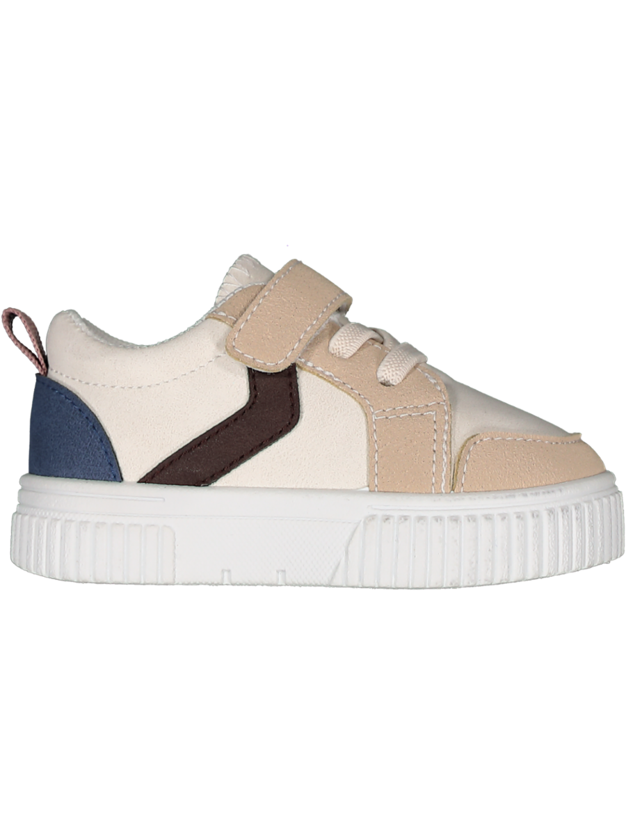 Colour Block Low-Top Sneaker